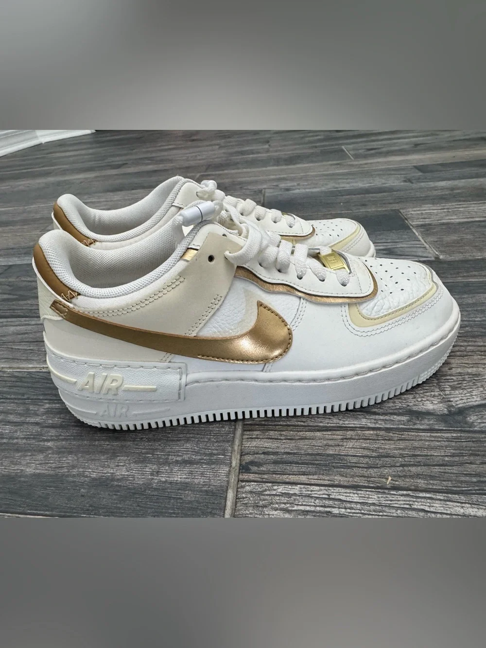 Nike Air Force 1 Womens sneakers white metallic gold - size 7